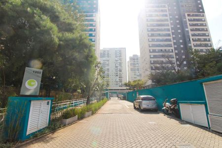 Apartamento à venda com 45m², 2 quartos e 1 vaga Apartamento à venda com 45m², 2 quartos e 1 vagaFachada