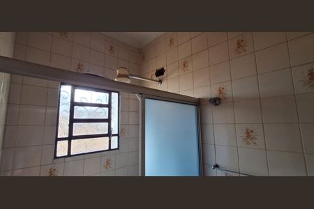 Casa à venda com 450m², 5 quartos e 4 vagas Casa à venda com 450m², 5 quartos e 4 vagasBanheiro Suíte 4