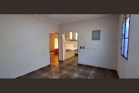Casa à venda com 450m², 5 quartos e 4 vagas Casa à venda com 450m², 5 quartos e 4 vagasCopa