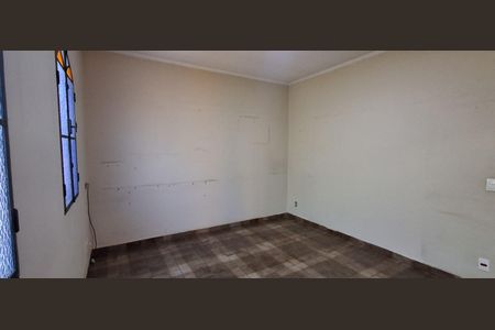 Casa à venda com 450m², 5 quartos e 4 vagas Casa à venda com 450m², 5 quartos e 4 vagasCopa