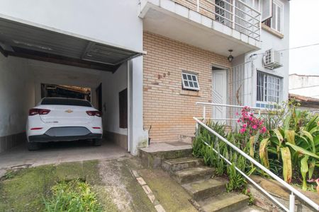 Casa à venda com 198m², 4 quartos e 2 vagasFachada