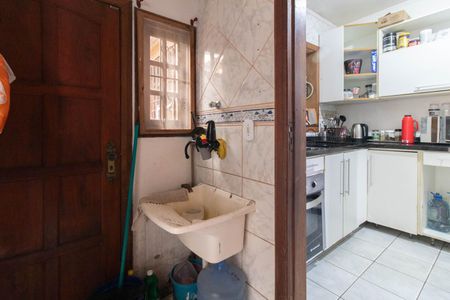 Casa à venda com 198m², 4 quartos e 2 vagasÁrea de Serviço