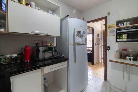 Casa à venda com 198m², 4 quartos e 2 vagasCozinha