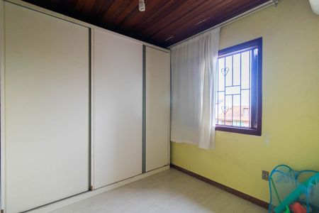 Casa à venda com 198m², 4 quartos e 2 vagasQuarto 2