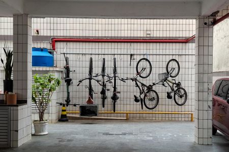 Studio para alugar com 30m², 0 quarto e 1 vaga Studio para alugar com 30m², 0 quarto e 1 vagaBicicletário