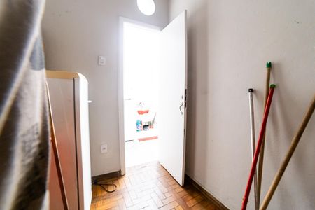 Apartamento à venda com 85m², 3 quartos e sem vaga Apartamento à venda com 85m², 3 quartos e sem vagaQuarto de Serviço