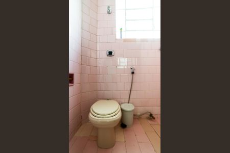 Apartamento à venda com 85m², 3 quartos e sem vaga Apartamento à venda com 85m², 3 quartos e sem vagaBanheiro Social