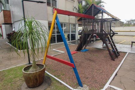 Apartamento à venda com 67m², 2 quartos e 1 vaga Apartamento à venda com 67m², 2 quartos e 1 vagaÁrea comum - Playground