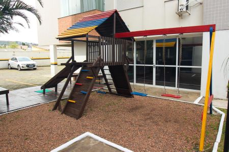 Apartamento à venda com 67m², 2 quartos e 1 vaga Apartamento à venda com 67m², 2 quartos e 1 vagaÁrea comum - Playground