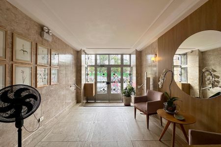 Apartamento à venda com 191m², 3 quartos e 1 vaga Apartamento à venda com 191m², 3 quartos e 1 vagaÁrea comum