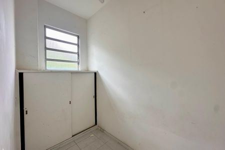 Apartamento à venda com 191m², 3 quartos e 1 vaga Apartamento à venda com 191m², 3 quartos e 1 vagaQuarto de Serviço
