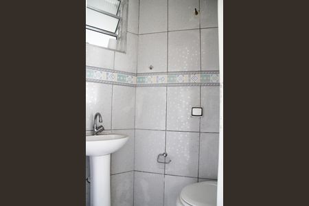 Casa à venda com 109m², 3 quartos e 2 vagasLavabo