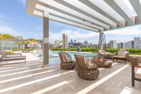 Apartamento à venda com 323m², 4 quartos e 4 vagasÁrea externa