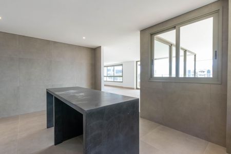 Apartamento à venda com 323m², 4 quartos e 4 vagasCozinha