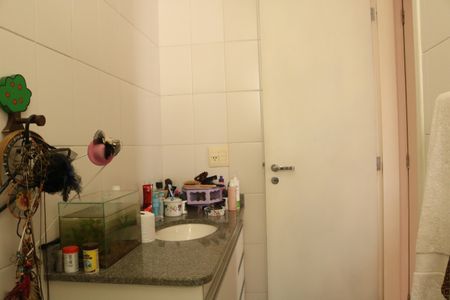 Apartamento à venda com 116m², 3 quartos e 3 vagasBanheiro da Suíte 1