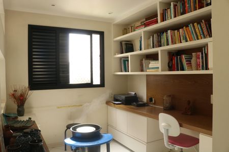 Apartamento à venda com 116m², 3 quartos e 3 vagasEscritório