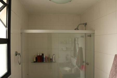 Apartamento à venda com 116m², 3 quartos e 3 vagasBanheiro da Suíte 2