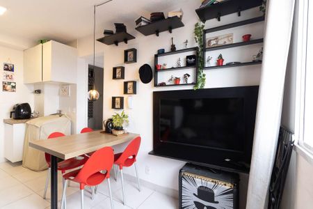 Apartamento à venda com 35m², 2 quartos e sem vaga Apartamento à venda com 35m², 2 quartos e sem vagaSala