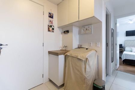 Apartamento à venda com 35m², 2 quartos e sem vaga Apartamento à venda com 35m², 2 quartos e sem vagaÁrea de Serviço