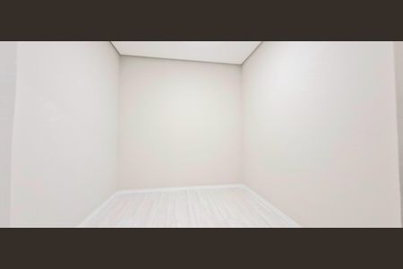 Casa de condomínio à venda com 242m², 4 quartos e 4 vagasCloset da Suíte 3