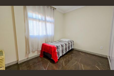 Casa à venda com 217m², 4 quartos e 3 vagasSuíte 3