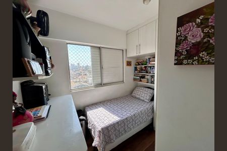 Apartamento à venda com 70m², 3 quartos e 1 vaga Apartamento à venda com 70m², 3 quartos e 1 vagaQuarto 2