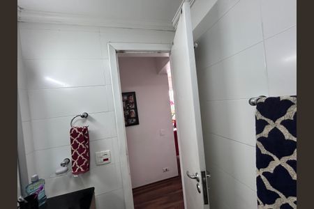 Apartamento à venda com 70m², 3 quartos e 1 vaga Apartamento à venda com 70m², 3 quartos e 1 vagaBanheiro