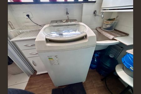 Apartamento à venda com 70m², 3 quartos e 1 vaga Apartamento à venda com 70m², 3 quartos e 1 vagaÁrea de Serviço