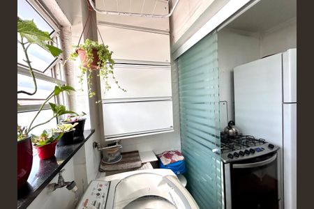 Apartamento à venda com 70m², 3 quartos e 1 vaga Apartamento à venda com 70m², 3 quartos e 1 vagaÁrea de Serviço