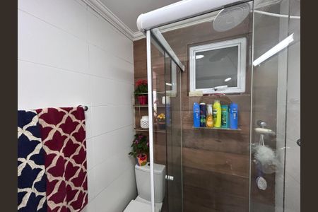 Apartamento à venda com 70m², 3 quartos e 1 vaga Apartamento à venda com 70m², 3 quartos e 1 vagaBanheiro