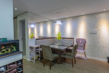 Apartamento à venda com 67m², 2 quartos e 1 vagaSala