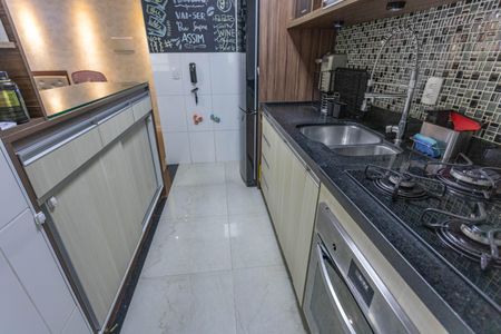 Apartamento à venda com 67m², 2 quartos e 1 vagaCozinha