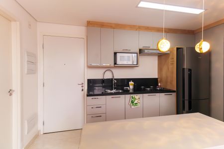 Apartamento à venda com 34m², 2 quartos e sem vaga Apartamento à venda com 34m², 2 quartos e sem vagaSala/Cozinha