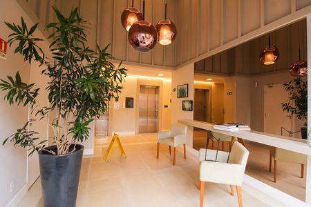 Apartamento à venda com 34m², 2 quartos e sem vaga Apartamento à venda com 34m², 2 quartos e sem vagaHall