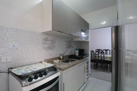 Apartamento para alugar com 70m², 2 quartos e 2 vagas Apartamento para alugar com 70m², 2 quartos e 2 vagasCozinha