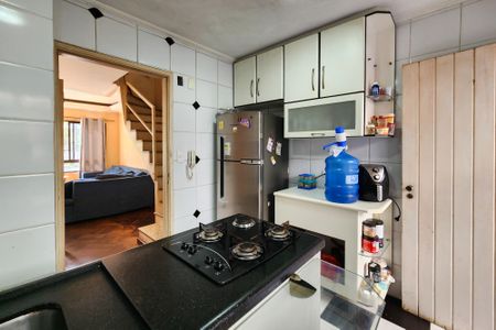 Apartamento à venda com 118m², 3 quartos e 2 vagas Apartamento à venda com 118m², 3 quartos e 2 vagasCozinha