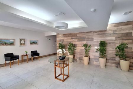 Apartamento à venda com 57m², 2 quartos e 1 vaga Apartamento à venda com 57m², 2 quartos e 1 vagaHall social