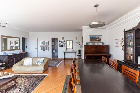 Apartamento para alugar com 200m², 3 quartos e 1 vagaSala