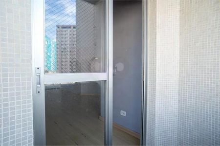 Apartamento à venda com 40m², 1 quarto e 1 vaga