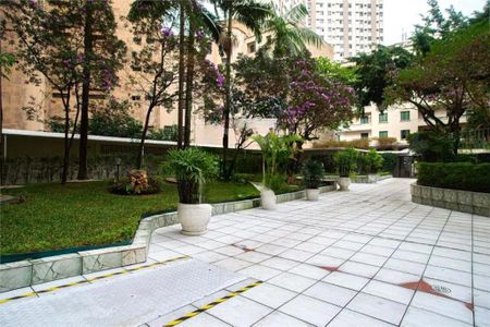 Apartamento à venda com 40m², 1 quarto e 1 vaga