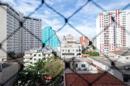 Apartamento à venda com 40m², 1 quarto e 1 vaga