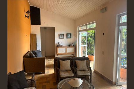 Casa à venda com 350m², 4 quartos e 4 vagas