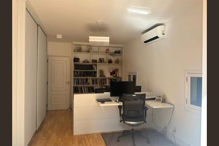 Casa à venda com 350m², 4 quartos e 4 vagas