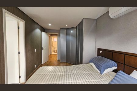 Apartamento à venda com 128m², 3 quartos e 2 vagas