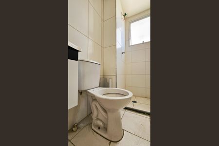 Apartamento à venda com 42m², 2 quartos e sem vagaBanheiro