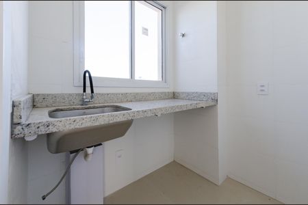Apartamento à venda com 76m², 3 quartos e 2 vagasÁrea de serviço
