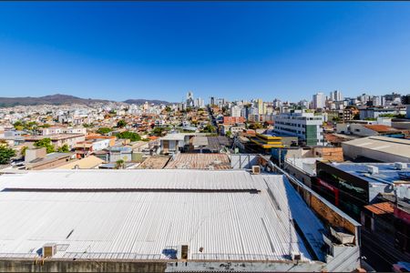 Apartamento à venda com 140m², 2 quartos e 2 vagas Apartamento à venda com 140m², 2 quartos e 2 vagasVista