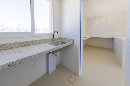 Apartamento à venda com 70m², 2 quartos e 2 vagasÁrea de serviço