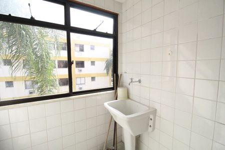 Apartamento à venda com 61m², 2 quartos e 1 vagaÁrea de serviço