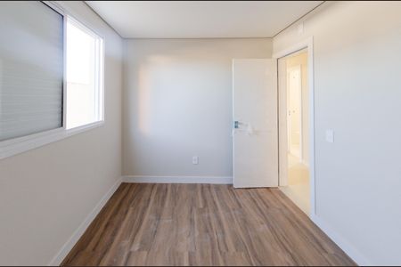 Apartamento à venda com 155m², 3 quartos e 2 vagas Apartamento à venda com 155m², 3 quartos e 2 vagasQuarto 2